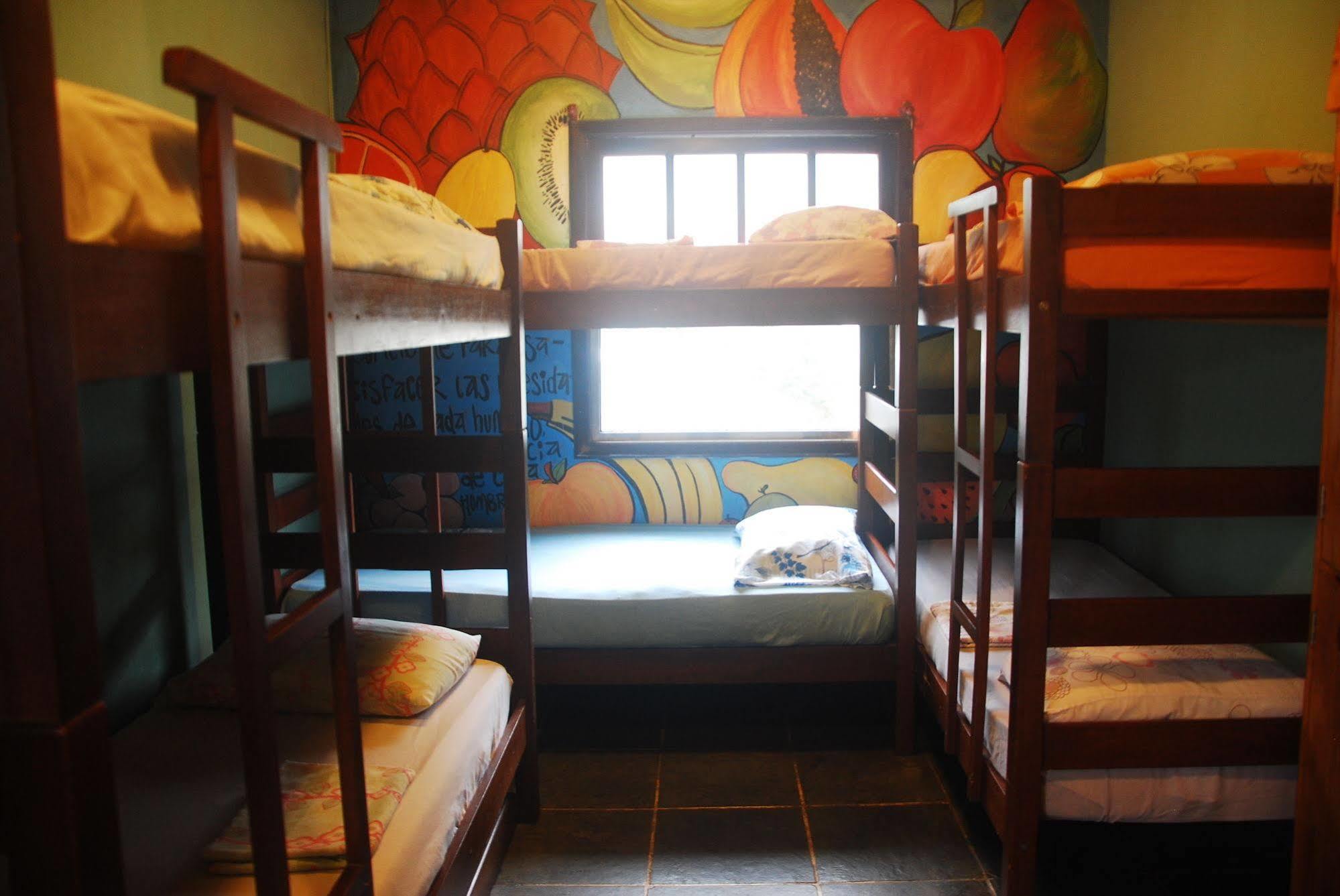 Samblumba Hostel Trindade Trindade  Eksteriør bilde
