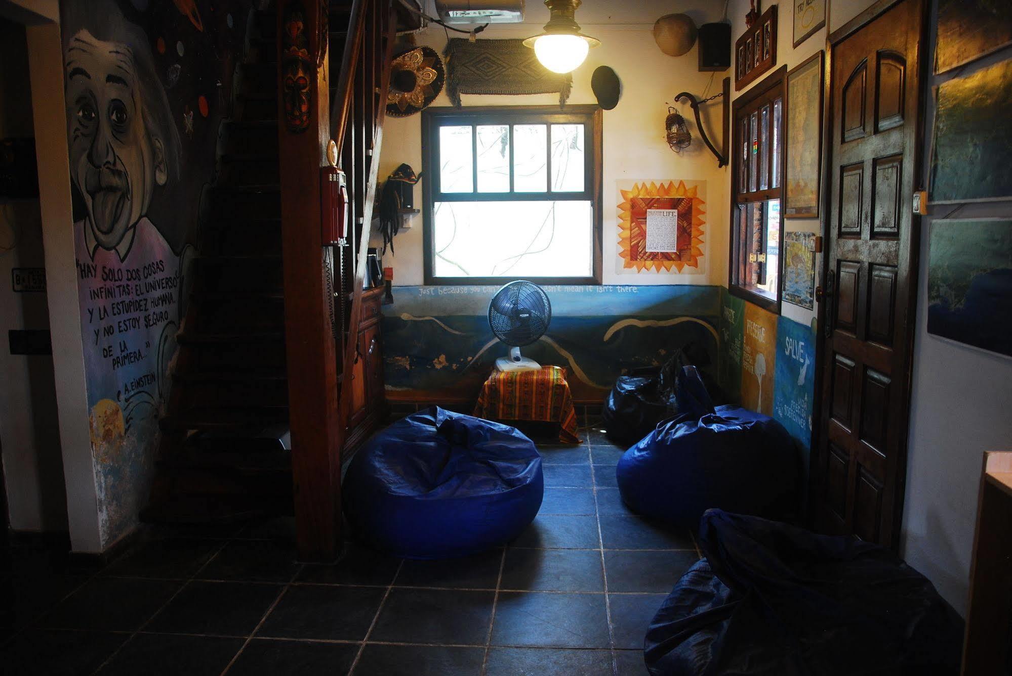 Samblumba Hostel Trindade Trindade  Eksteriør bilde